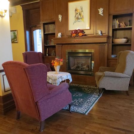 Auberge Montebello Luaran gambar