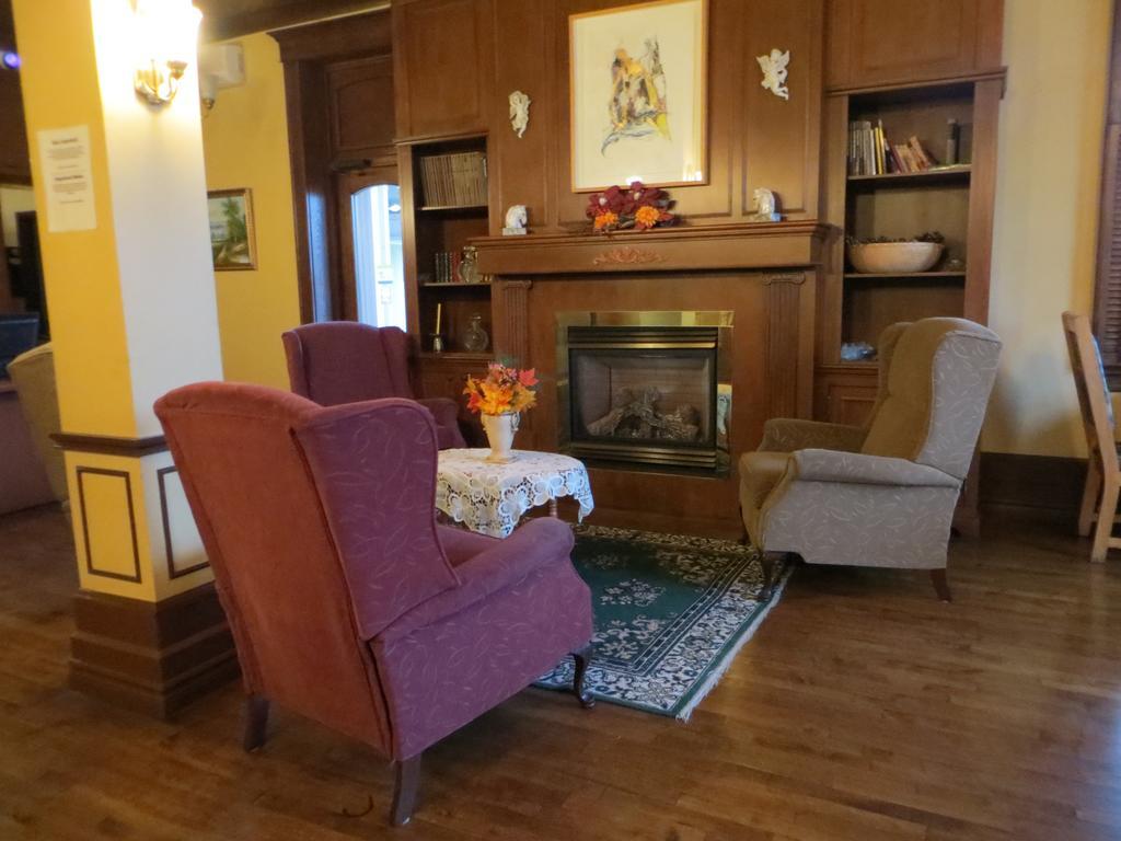 Auberge Montebello Luaran gambar