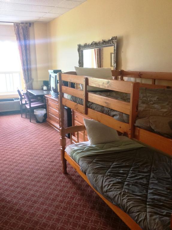 Auberge Montebello Luaran gambar