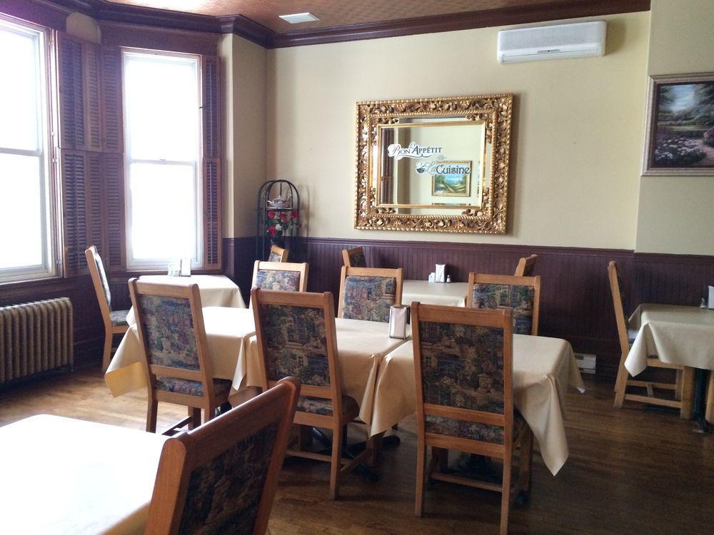 Auberge Montebello Luaran gambar
