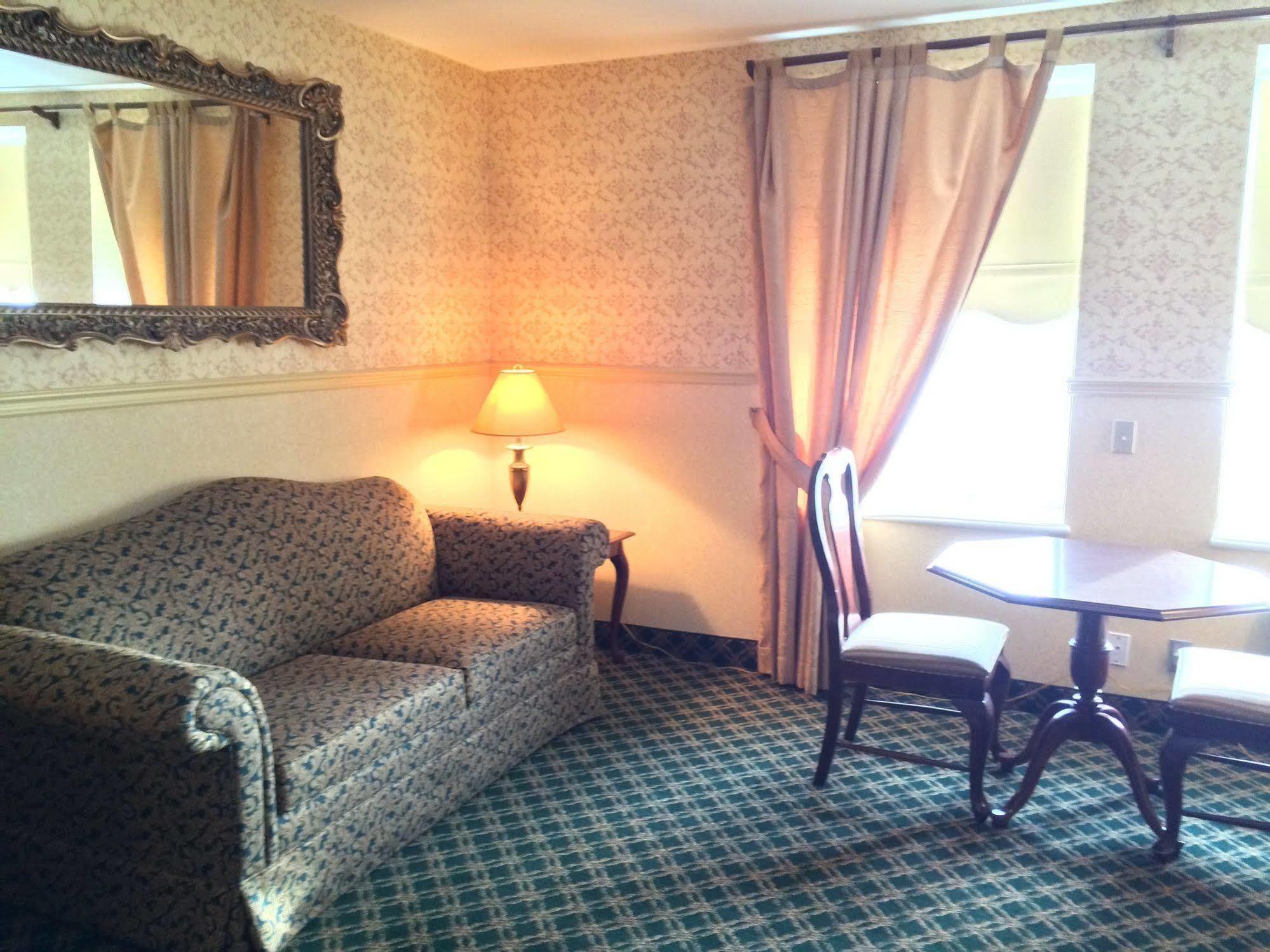 Auberge Montebello Luaran gambar